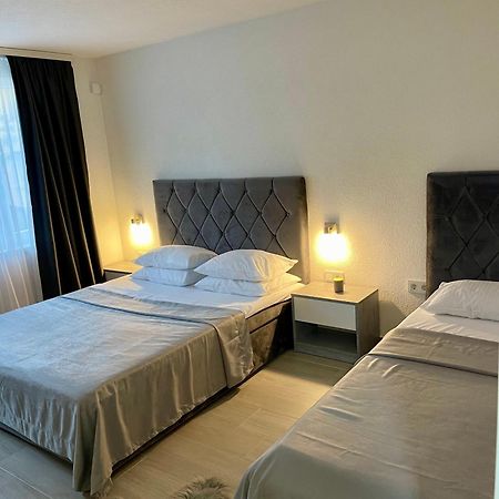 Anet Apartman Visoko Kültér fotó