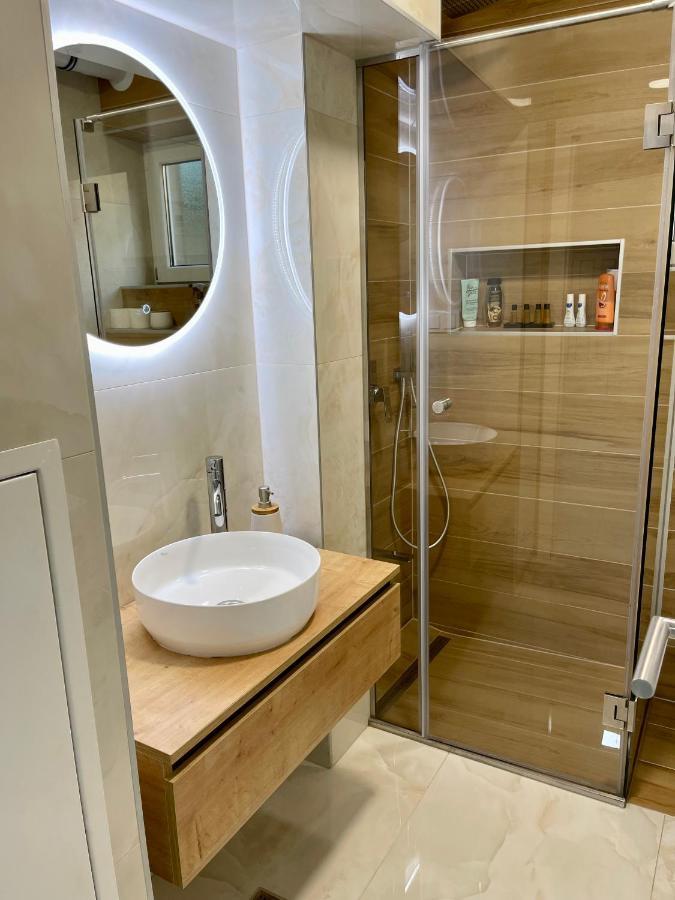 Anet Apartman Visoko Kültér fotó